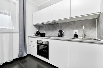 Kuchnia lub aneks kuchenny w obiekcie Apartment Wroclaw Sikorskiego with FREE GARAGE by Renters Prestige