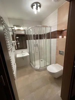 Łazienka w obiekcie Hotel Skarbek