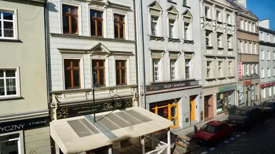 Budynek, w którym mieści się apartament