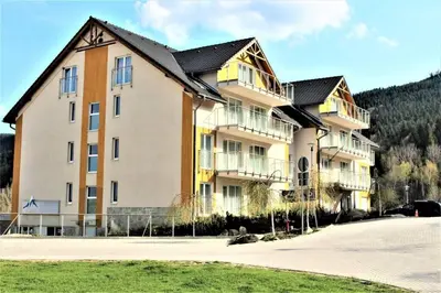 Budynek, w którym mieści się apartament