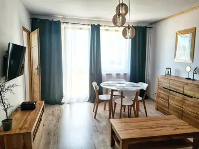 Telewizja i/lub zestaw kina domowego w obiekcie Apartament Wałbrzych / Piaskowa Góra