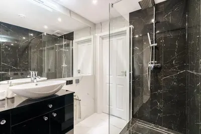 Łazienka w obiekcie Nowoczesny apartament Gliwice - 200 metrów od rynku