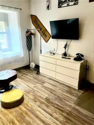 Telewizja i/lub zestaw kina domowego w obiekcie Wałbrzych blisko Teatru