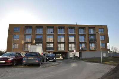 Budynek, w którym mieści się apartament