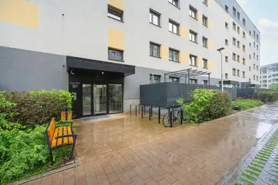Budynek, w którym mieści się apartament