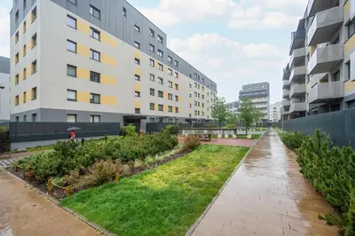Budynek, w którym mieści się apartament