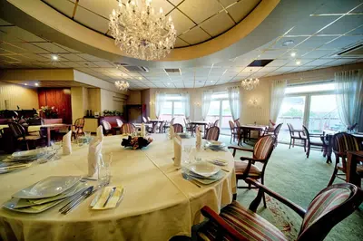 Restauracja lub miejsce do jedzenia w obiekcie Sky Business Hotel