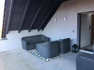 Część wypoczynkowa w obiekcie Apartament nad Jeziorem Nyskim
