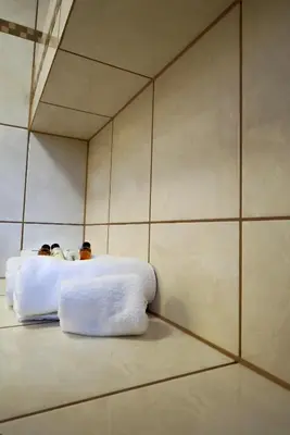 Łóżko lub łóżka w pokoju w obiekcie KDRO Apartment Szewska Rynek