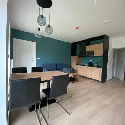 APARTAMENTY ZDROJOWA 9
