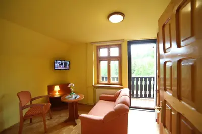 Część wypoczynkowa w obiekcie Leśny Dwór