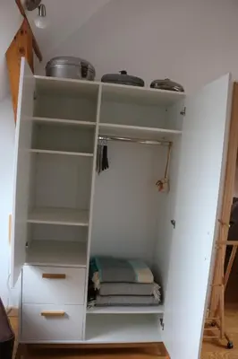 Łóżko lub łóżka piętrowe w pokoju w obiekcie Pszczelarnia Dom Pracy Twórczej