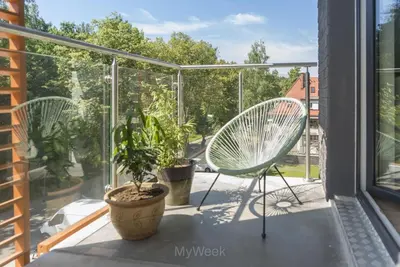 Balkon lub taras w obiekcie Apartament Artystyczny Zakątek