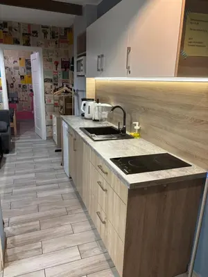Kuchnia lub aneks kuchenny w obiekcie Szczawno blisko Deptaku