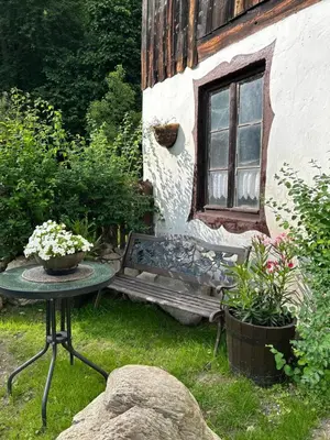 Ogród w obiekcie Apartamenty GOSZOWIANKA