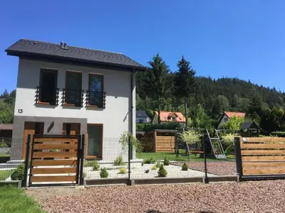 Budynek, w którym mieści się apartament