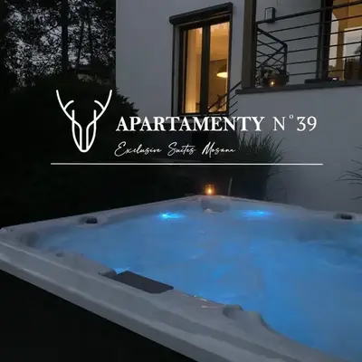 N39 - Apartament z JACUZZI i Kominkiem przy Lesie - Moszna