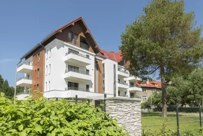 Budynek, w którym mieści się apartament