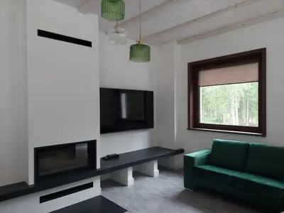 Telewizja i/lub zestaw kina domowego w obiekcie Willa Na Pstrążnicy