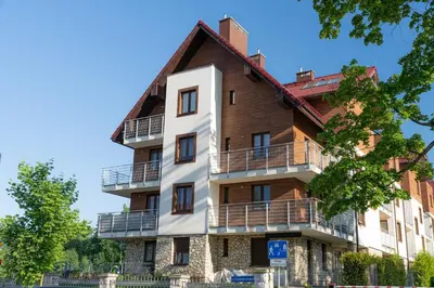 Budynek, w którym mieści się apartament