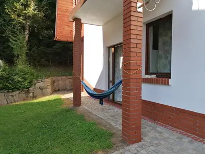 Ogród w obiekcie Apartament BOHO DOM Stronie Śląskie