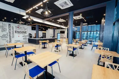 Restauracja lub miejsce do jedzenia w obiekcie blue hotel