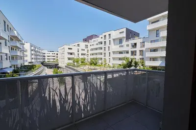 Budynek, w którym mieści się apartament
