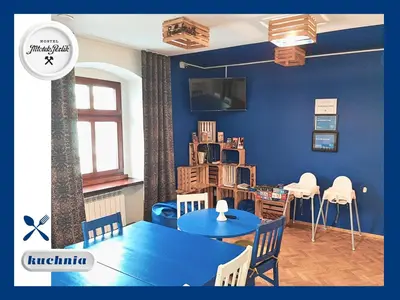 Telewizja i/lub zestaw kina domowego w obiekcie Hostel Młotek i Perlik