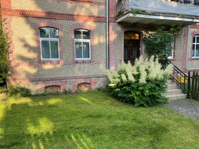 Ogród w obiekcie Zaciszny Apartament w Zdroju