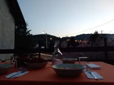 Widok na góry z tego apartamentu