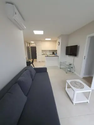 Telewizja i/lub zestaw kina domowego w obiekcie Apartament De Lux Apart 45 Grabiszyńska