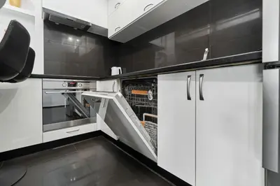 Kuchnia lub aneks kuchenny w obiekcie Apartments Wrocław Ruska by Noclegi Renters