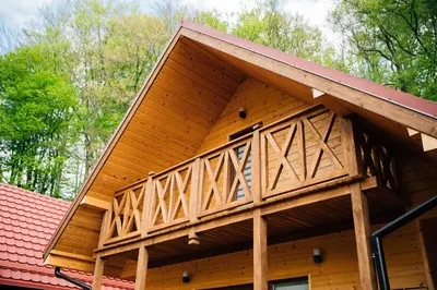 Budynek, w którym mieści się apartament