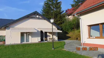 Budynek, w którym mieści się pensjonat