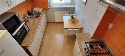 Kuchnia lub aneks kuchenny w obiekcie Apartament przy Wrocławskim Stadionie