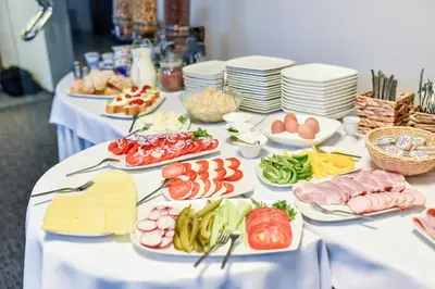 Jedzenie w hotelu lub w pobliżu