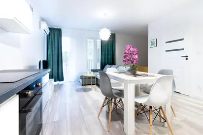 Kuchnia lub aneks kuchenny w obiekcie Apartament Uroczy