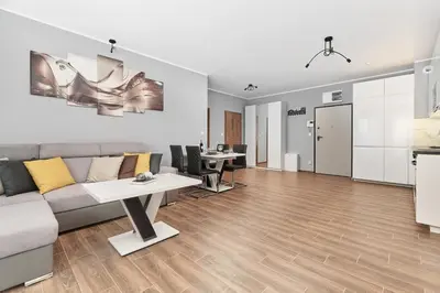 Kuchnia lub aneks kuchenny w obiekcie Apartments Wrocław Jana Pawła II with FREE PARKING Wrocław by Noclegi Renters