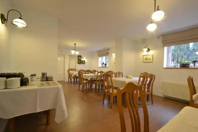 Restauracja lub miejsce do jedzenia w obiekcie Pensjonat Akacja