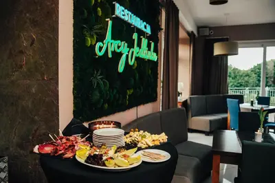Jedzenie w hotelu lub w pobliżu