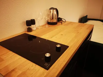 Zestaw do parzenia kawy i herbaty w obiekcie Apartamenty LENA 1