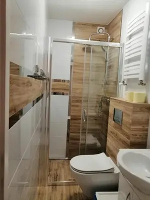 Łazienka w obiekcie DOMEK Zielona Oaza