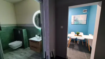 Łazienka w obiekcie Urocze Apartamenty na Wsi