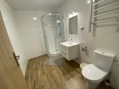 Łazienka w obiekcie Hotelik Nad Zalewem 10 km od Legnicy
