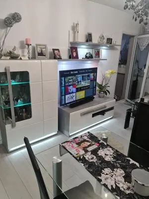 Telewizja i/lub zestaw kina domowego w obiekcie Apartament przy Kopalni Złota