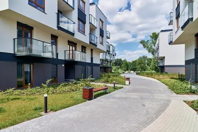 Budynek, w którym mieści się apartament