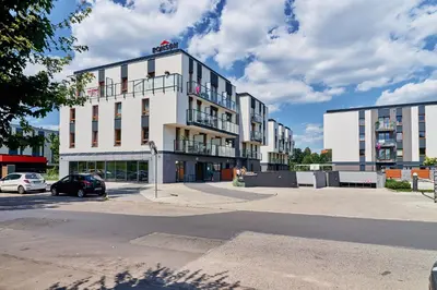 Budynek, w którym mieści się apartament