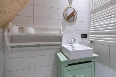Łazienka w obiekcie GAJRAJ