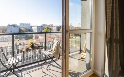 Balkon lub taras w obiekcie Krucza Apartment ~ Self check-in 24h ~ Parking and Lift