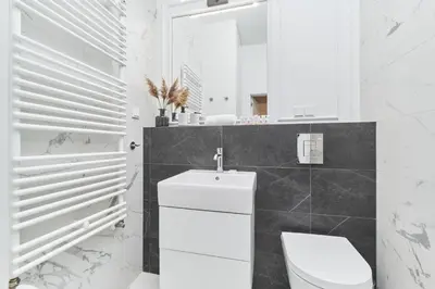 Łazienka w obiekcie Apartments Młyn Maria Wrocław by Noclegi Renters